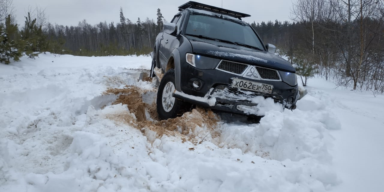 Опрос: а кто куда ездит для экстремального вождения зимой? — Chevrolet  Tahoe (GMT900), 5,3 л, 2009 года | покатушки | DRIVE2