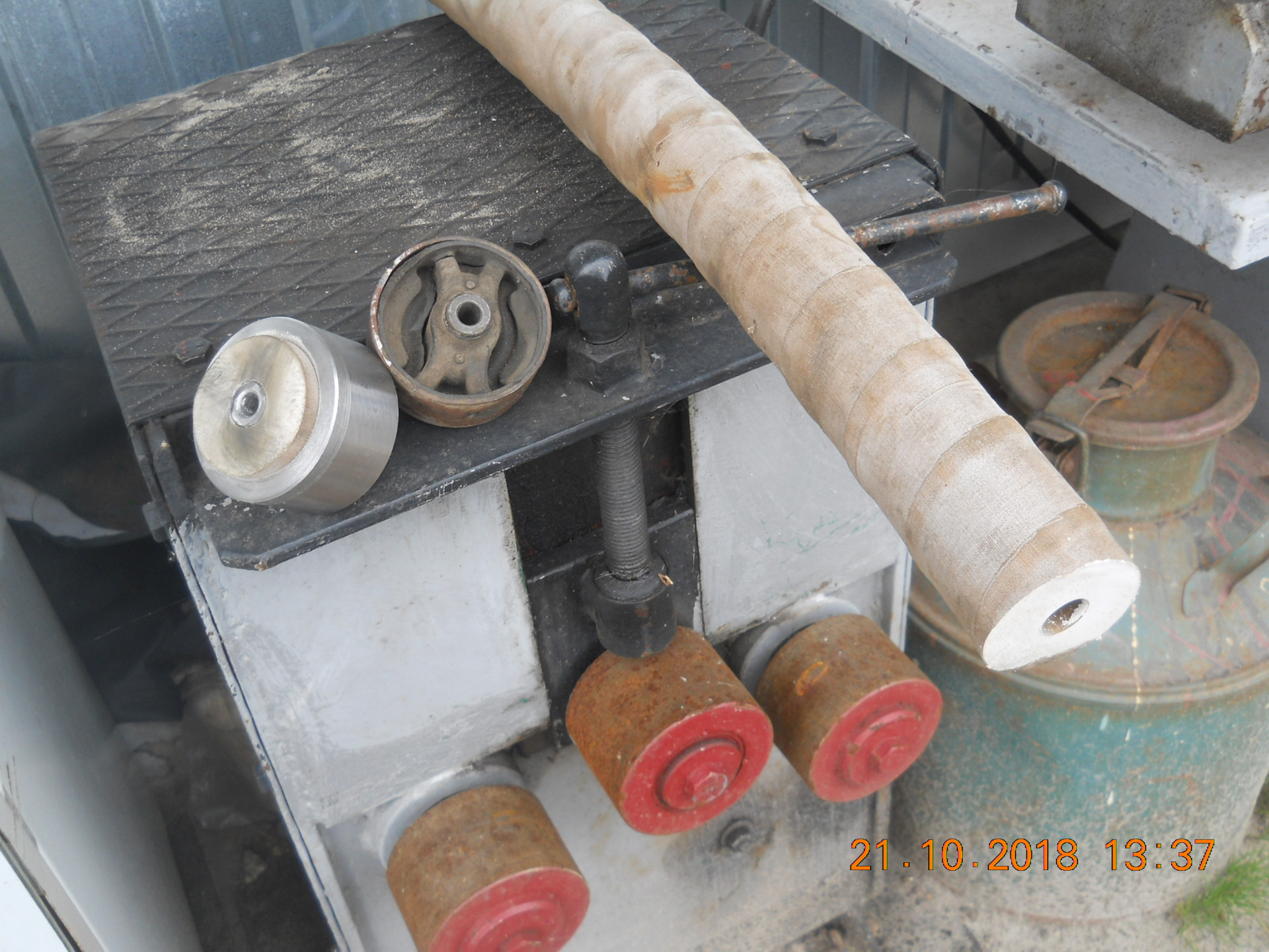 Замена передней и задней подушки двигателя — Mitsubishi Lancer IX, 2 л ...