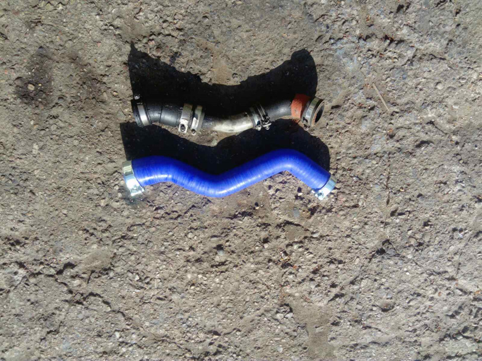 Патрубок от турбины к интеркулеру.арт. 1505A377 — Mitsubishi Pajero ...