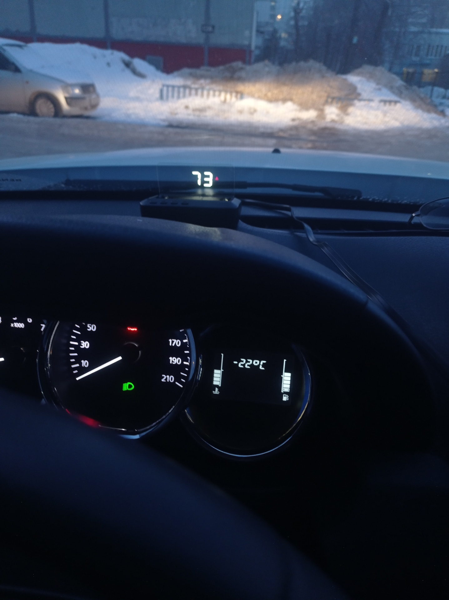 Проекционный спидометр — Nissan Terrano III, 1,6 л, 2020 года ...