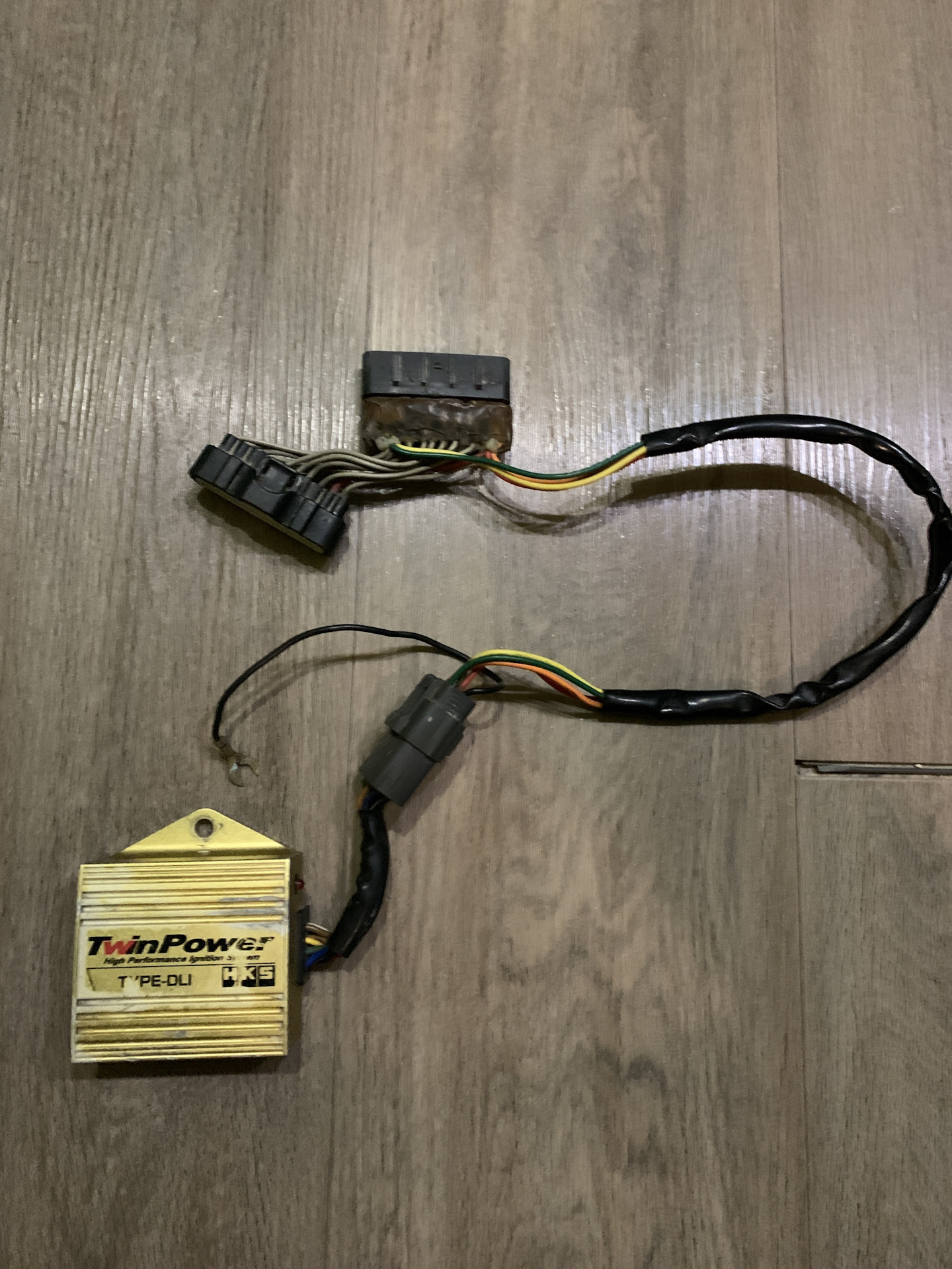 HKS twin power c.i.s type 廃盤品 HKS twin power c.i.s type 廃盤品 - メルカリ