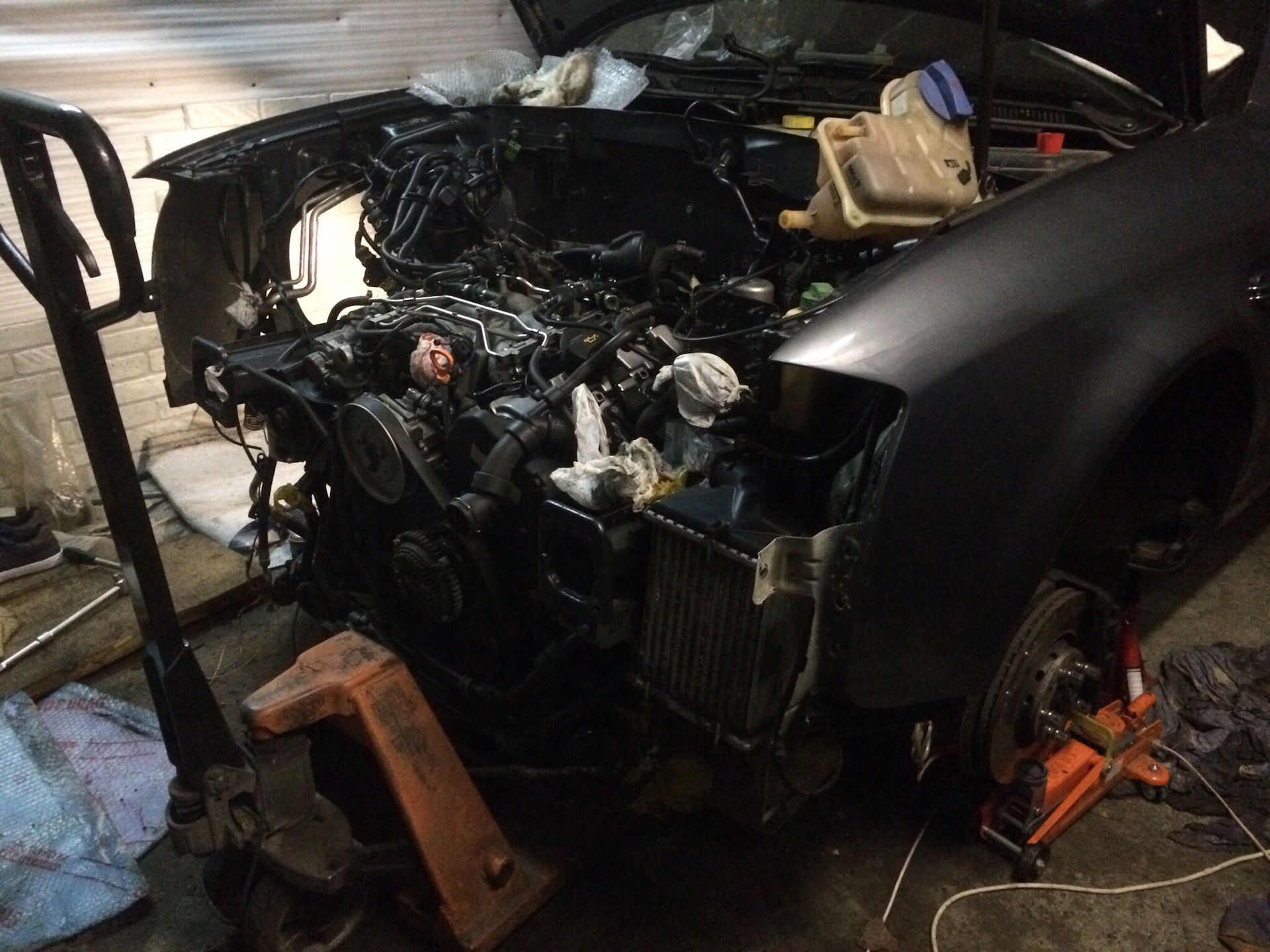 Ушёл антифриз, обратка с турбины подвела. — Audi A6 (C5), 2,7 л, 1999 ...