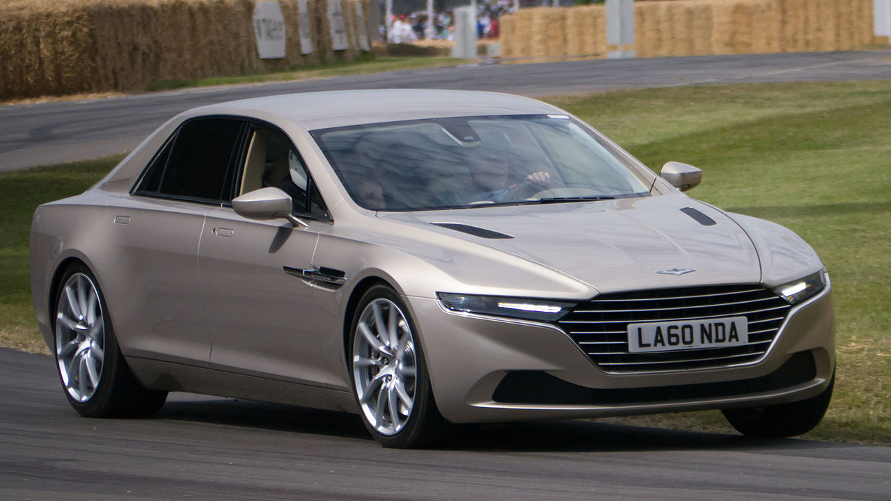 Кроссовер Aston Martin Lagonda