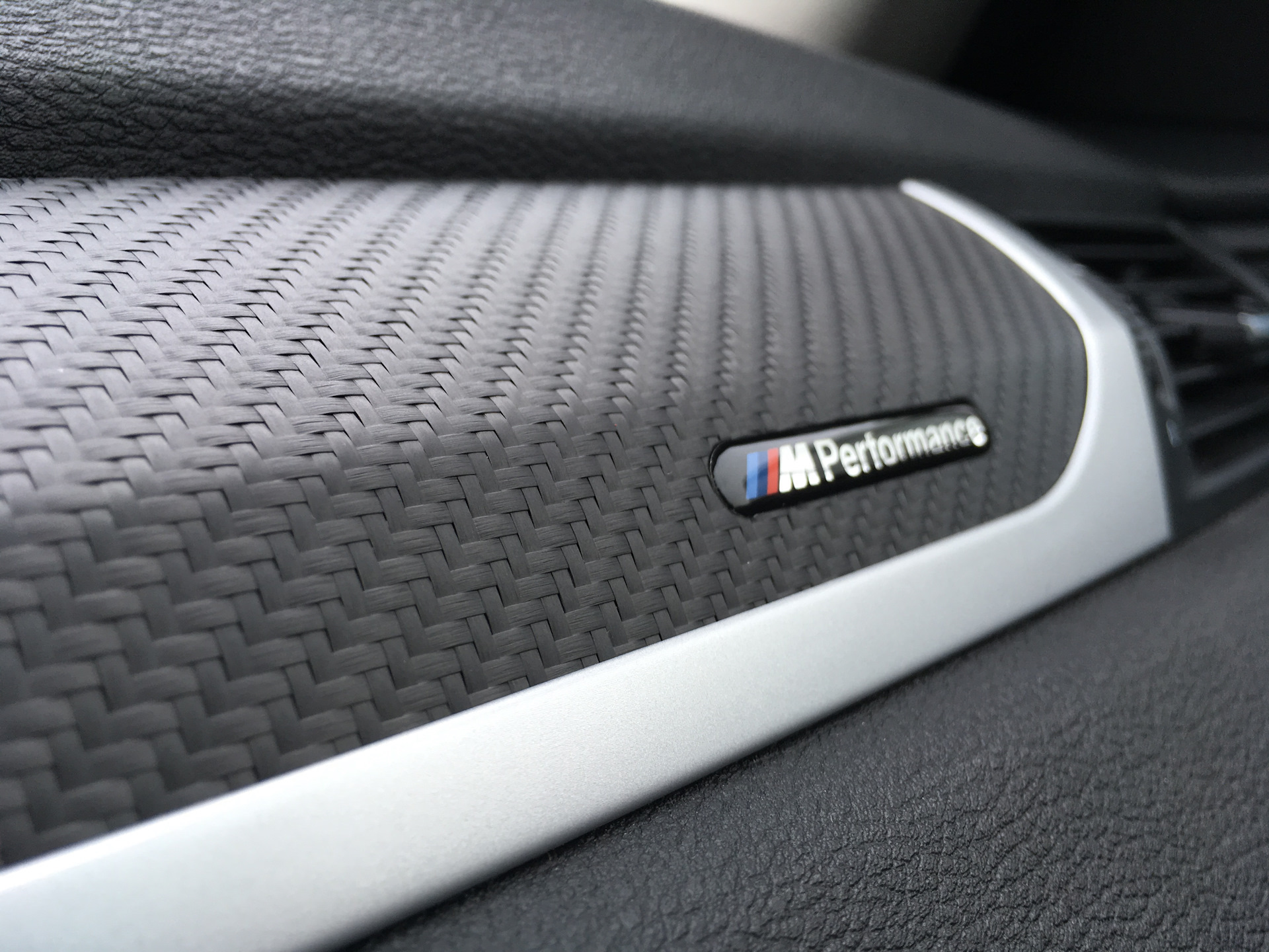 bmw carbon core