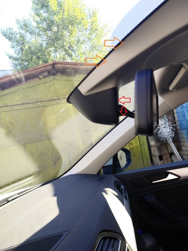 Как разобрать крепление салонного зеркала заднего вида? — Volkswagen ...