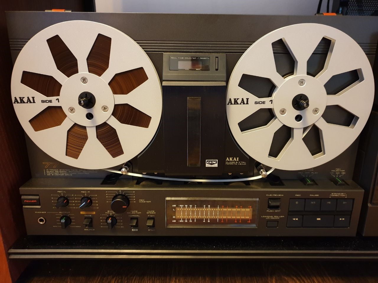Ненавидимый всеми Akai 77.