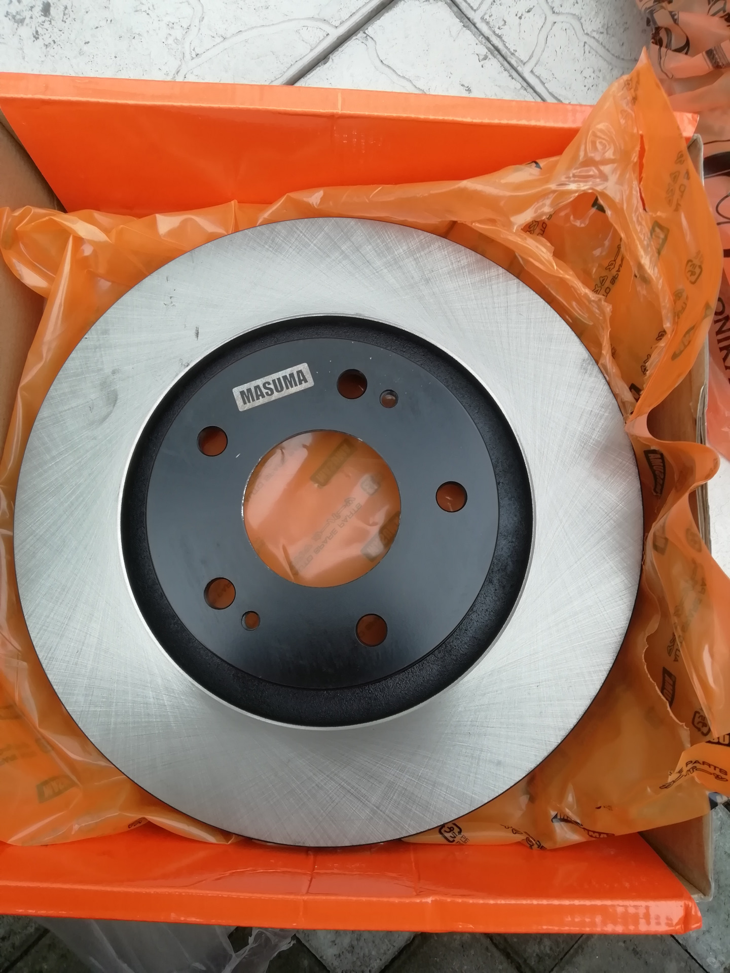 Тормозные диски лансер 9. Тормозные диски митсубиси лансер 10. Тормозные диски лансер 9. Защита тормозного диска лансер 9. Задний тормозной диск лансер 10.