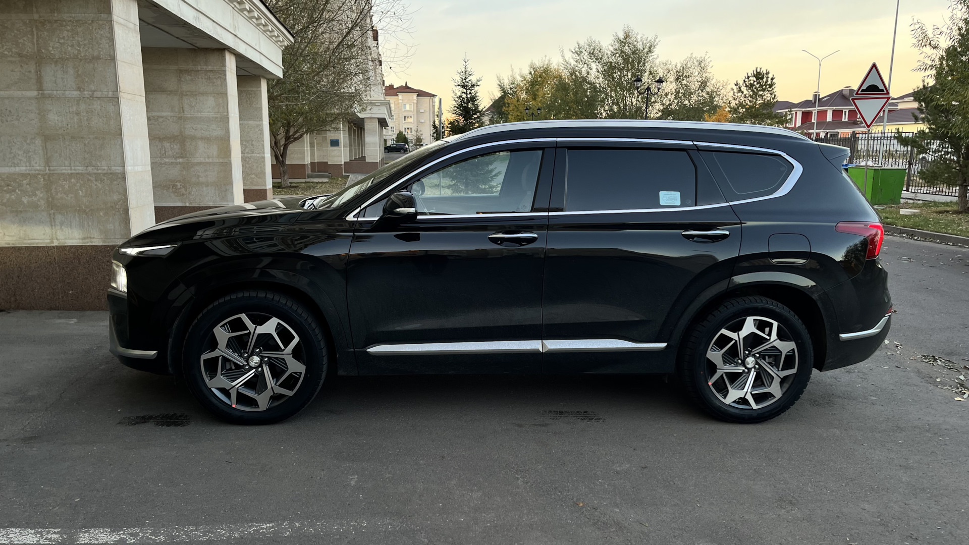 Выбор резины r20 — Hyundai Santa Fe (4G), 2,2 л, 2021 года | шины | DRIVE2