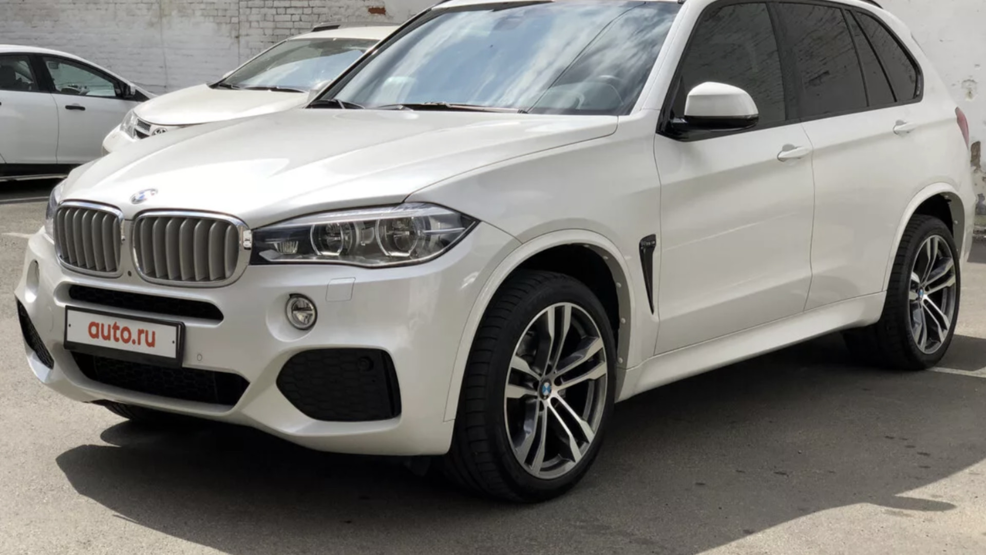 Х5 3 литра дизель. BMW x5 f15 White. БМВ x5 f15 белый. БМВ х5 f15 дизель. БМВ х5 ф15 3.0 дизель.