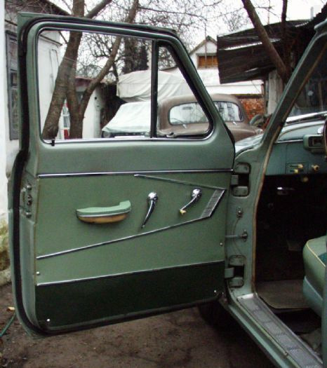 Волга 21 2 двери. Обшивки дверей газ 21 люкс. Газ 21 дверь. Двери газ 21 волга. Газ 21 дверь.