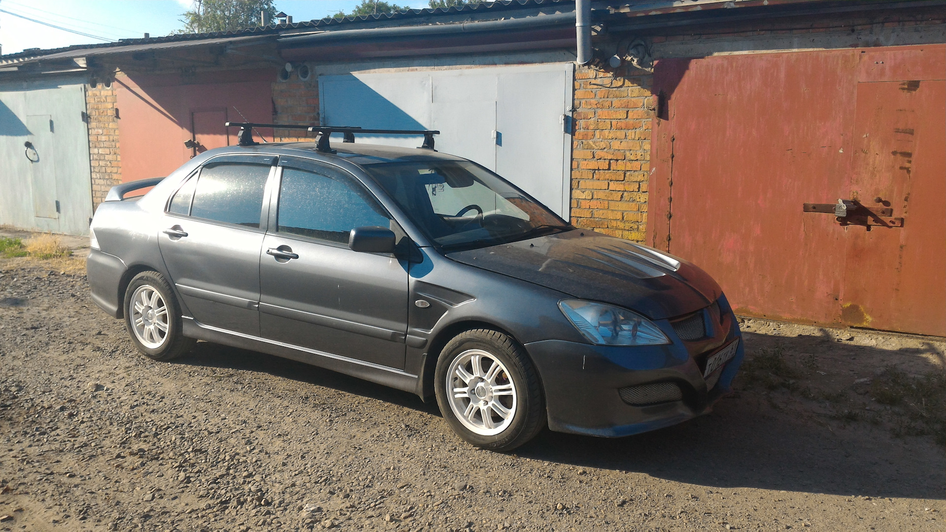 Вопрос про багажник на крышу седана — Mitsubishi Lancer IX, 1,6 л, 2007  года | аксессуары | DRIVE2