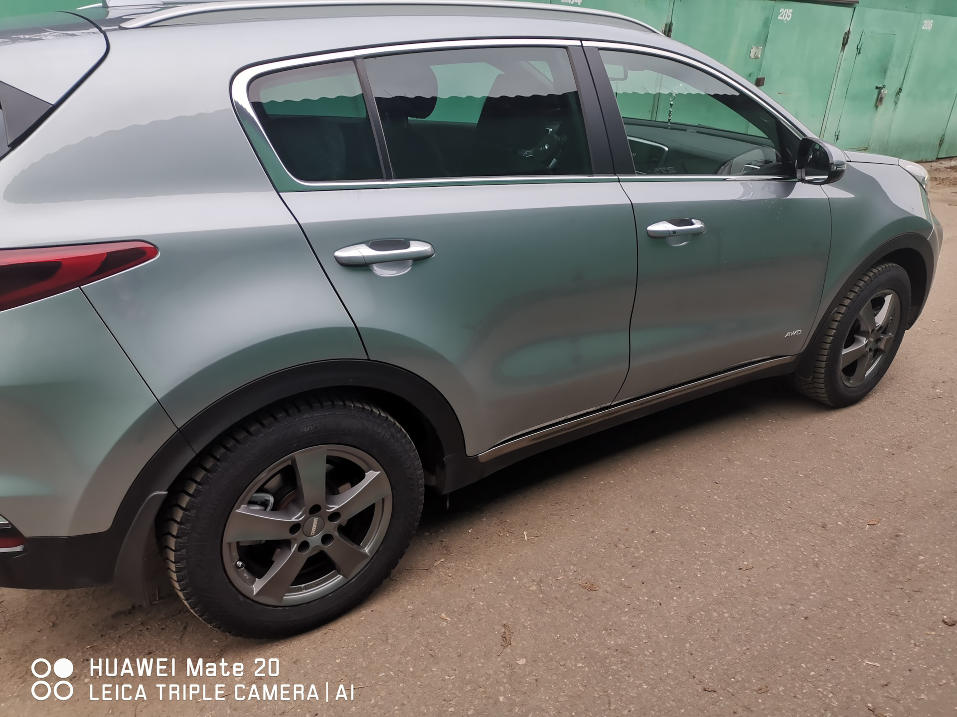 Новые диски и зимние валенки. — KIA Sportage (4G), 2 л, 2021 года ...
