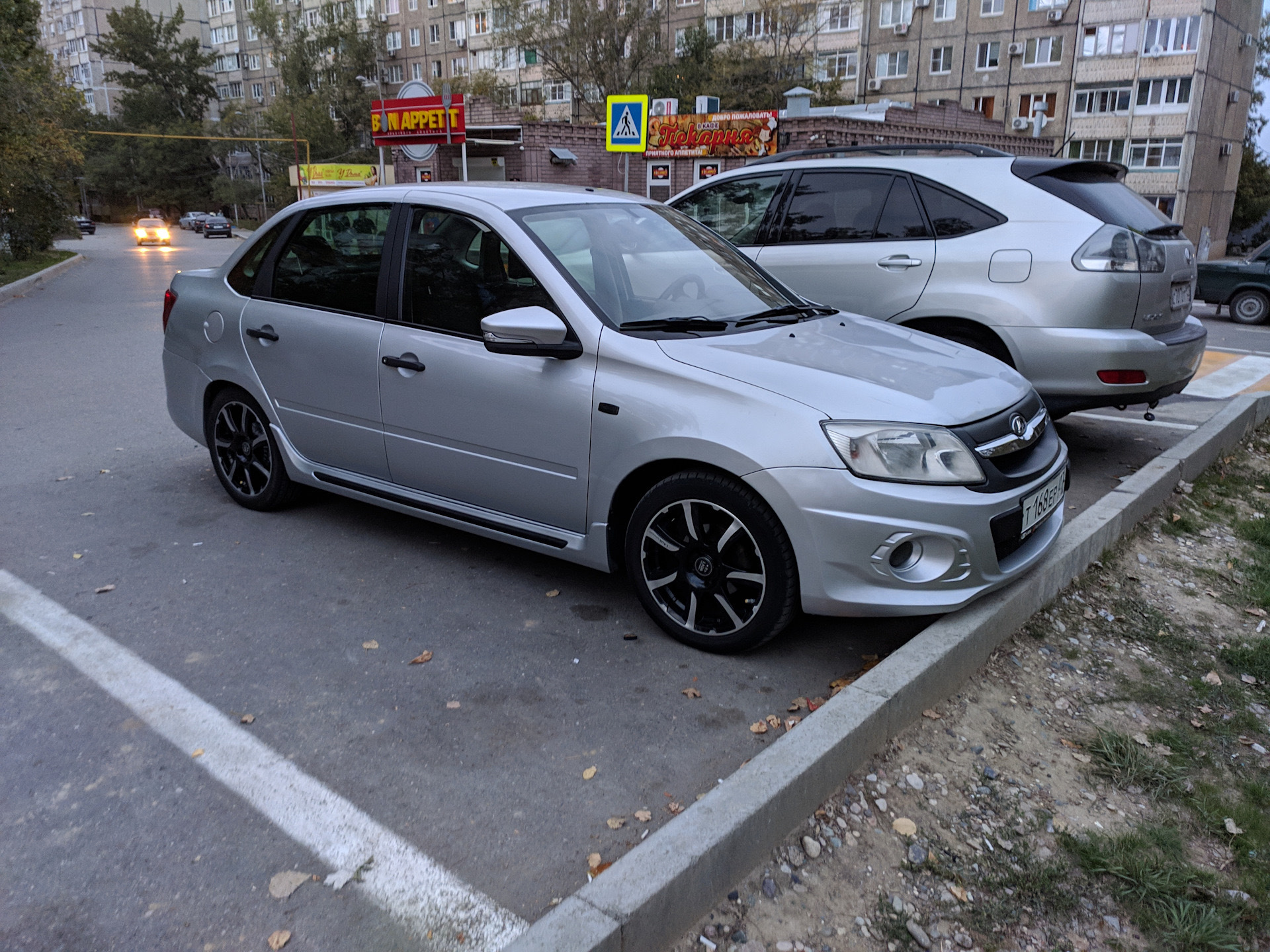 Диски r16 Lada Sport — Lada Гранта (2G) FL, 1,6 л, 2019 года | колёсные ...