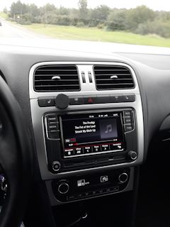 GYAAAgH3vuA 240 держатель для телефона volkswagen polo