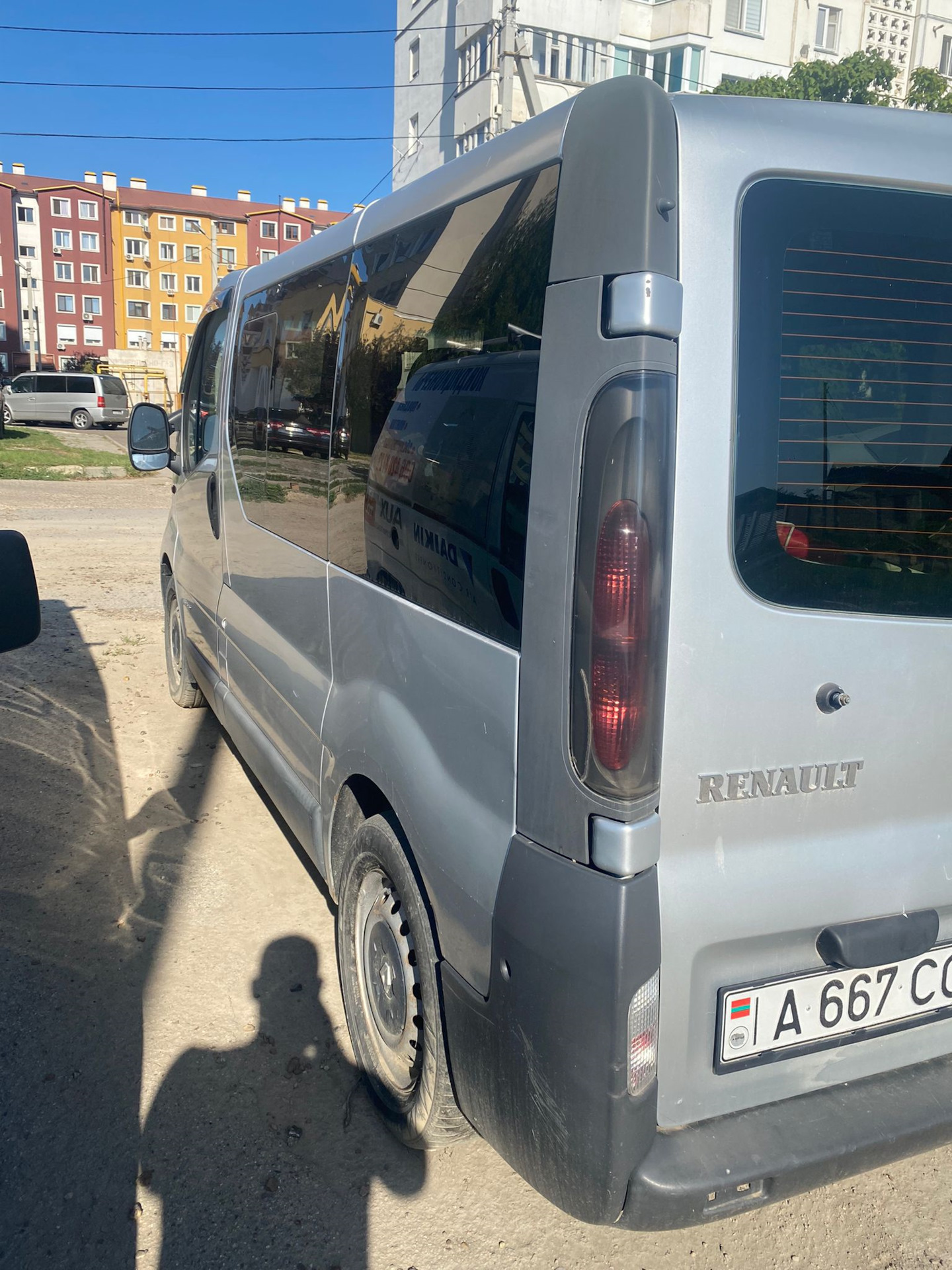 Таки француз подкупить меня. — Renault Trafic (2G), 1,9 л, 2002 года |  наблюдение | DRIVE2