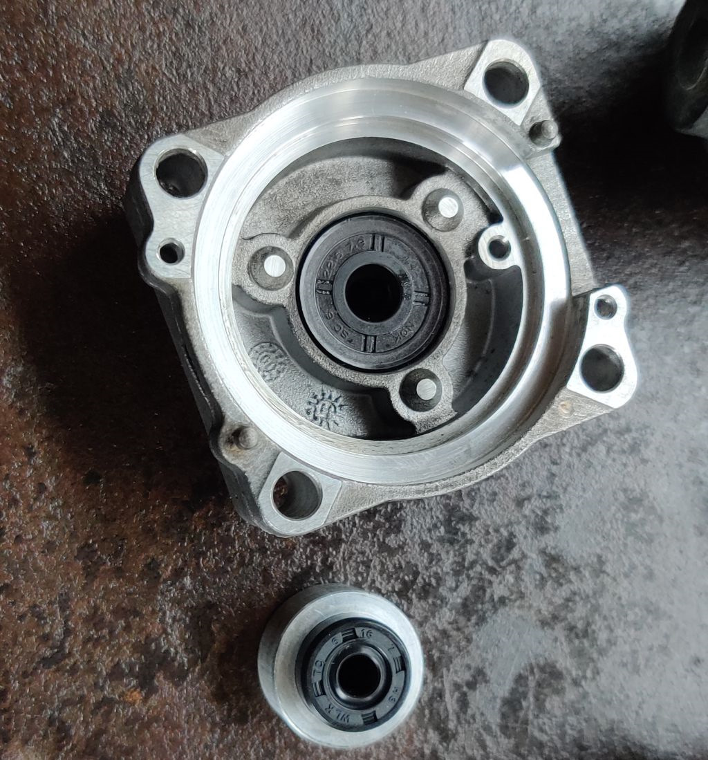MPT M0003915 Насос муфты включения полного привода — Hyundai ix35, 2 л ...