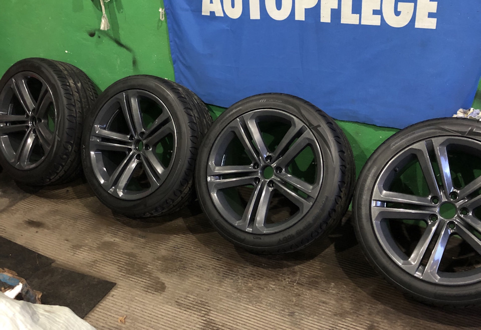 Диски матовые или глянец — Volkswagen Tiguan (1G), 2 л, 2014 года ...