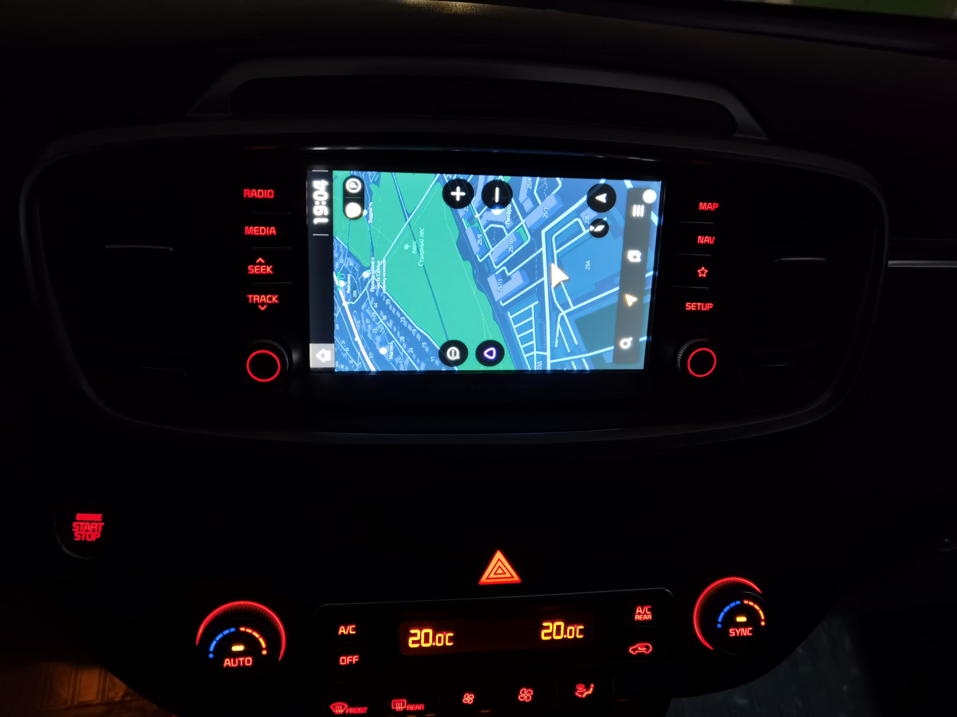 ШГУ: Яндекс Навигатор теперь со звуком — KIA Sorento (3G), 2,2 л, 2018 ...