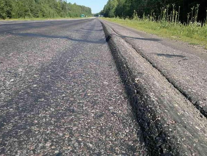 Фото колеи на дороге