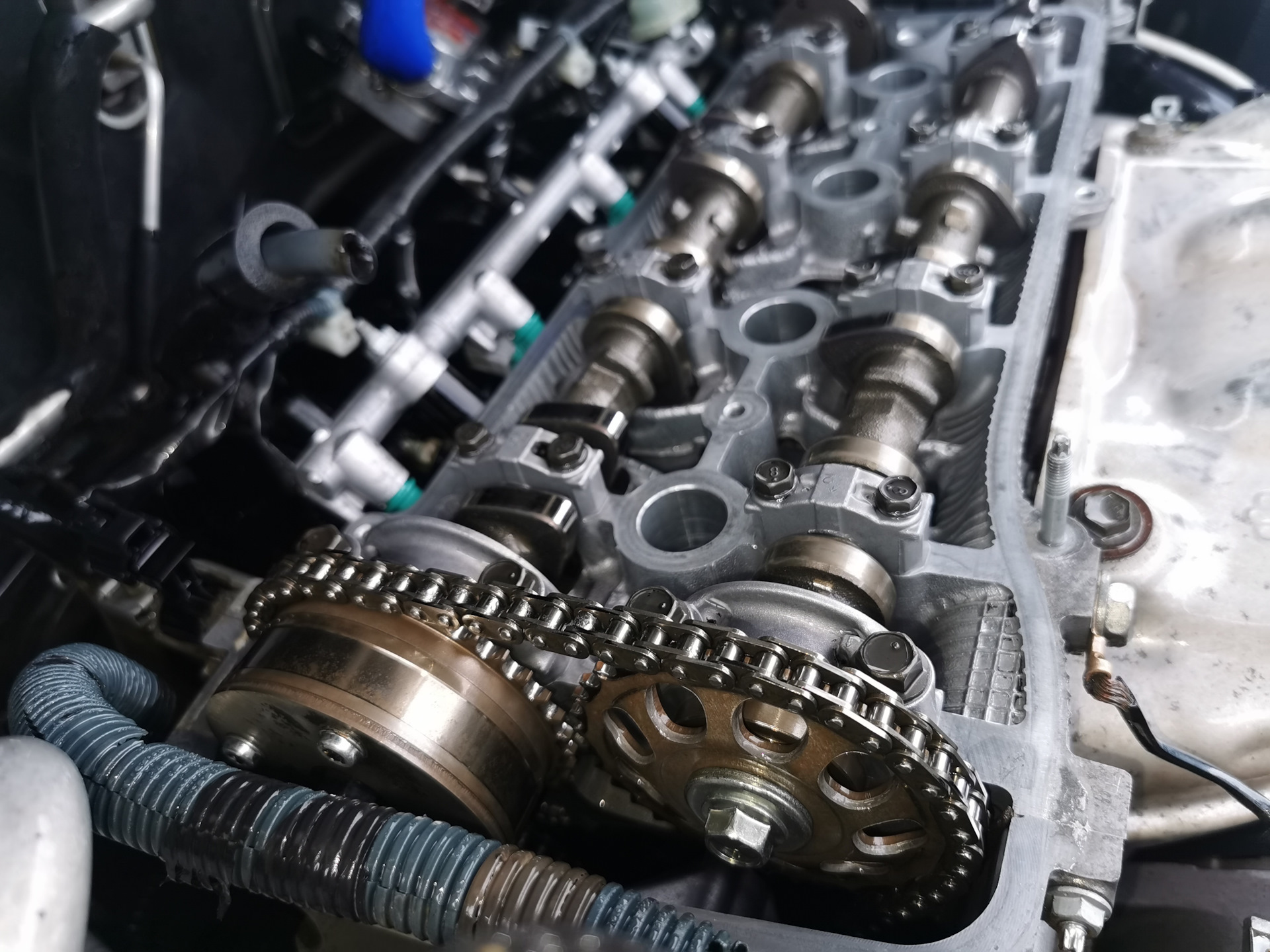 Отмывка разобранного двигателя от нагара без механического воздействия ...