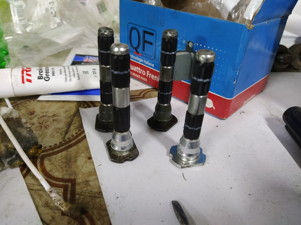 Стук тормозных суппортов — Subaru Forester (SG), 2 л, 2004 года ...