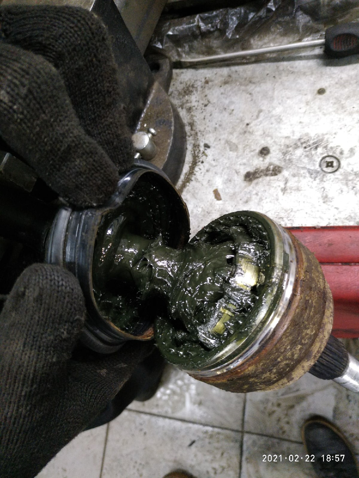 Хрустят шрусы. — Peugeot 3008 (2G), 2 л, 2018 года | наблюдение | DRIVE2