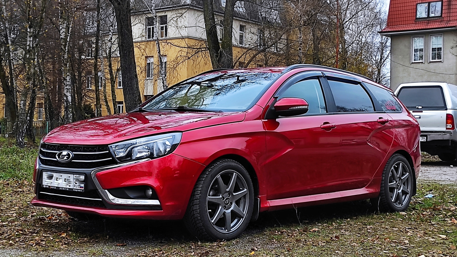 Диски на Весту ковка, литье, штампы? Отзывы и фото — Lada Vesta SW (1G ...