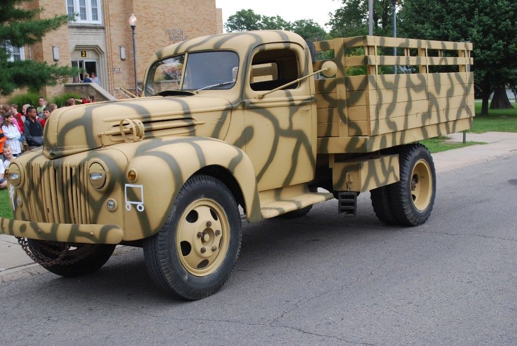 Ford 1945