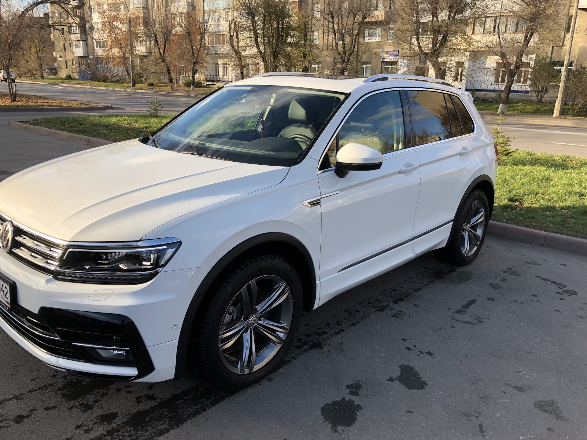 диски volkswagen tiguan r19. тигуан на 19 дисках. тигуан на 19 дисках. диски vw tiguan r19. тигуан на 19 дисках.