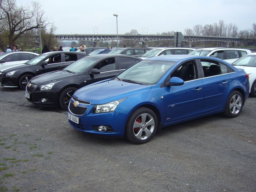 Chevrolet Cruze Rs Moroccan Blue Drive2