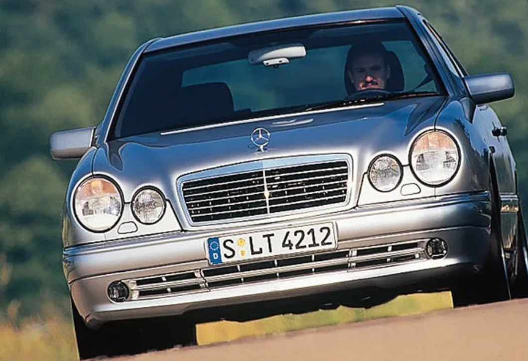 Мерседес w210 2.0. Mercedes-Benz w210. Мерседес Бенц w210. Mercedes Benz w210 AMG. Mercedes Benz e210.