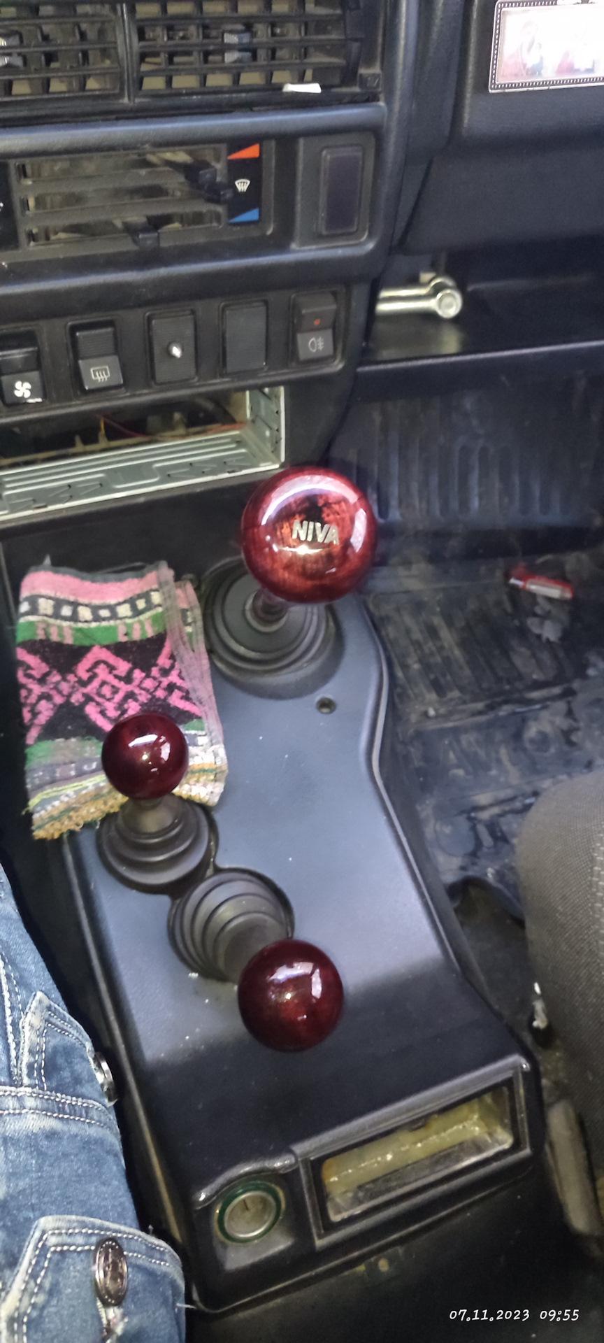 Набалдашник на ручку кпп — Lada 4x4 5D, 1,7 л, 2018 года | стайлинг ...