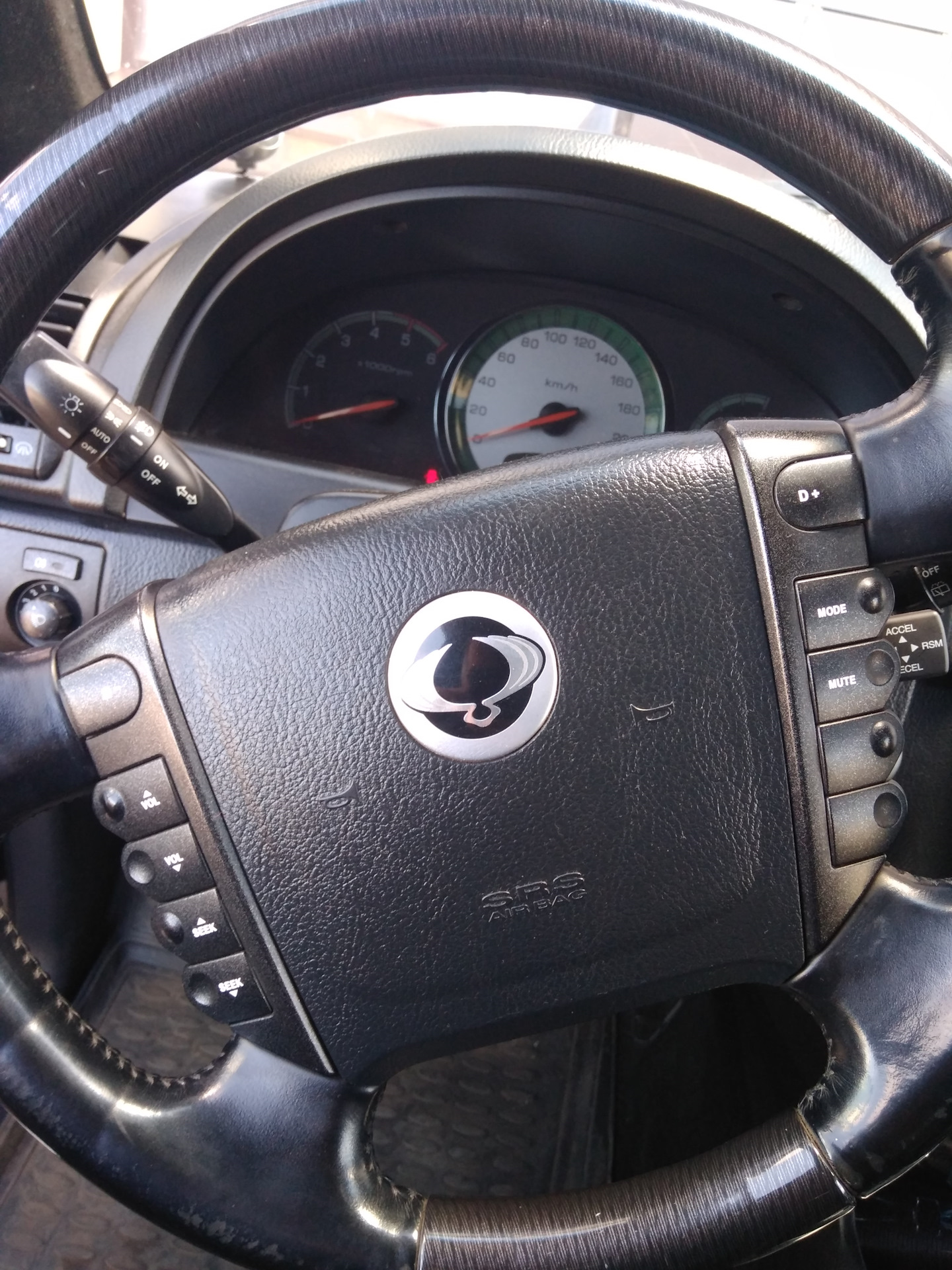 Как снять руль на рекстон Перетяжка руля . Совет ?! - SsangYong Rexton (2G), 2,7 л, 2007 года аксессуары D