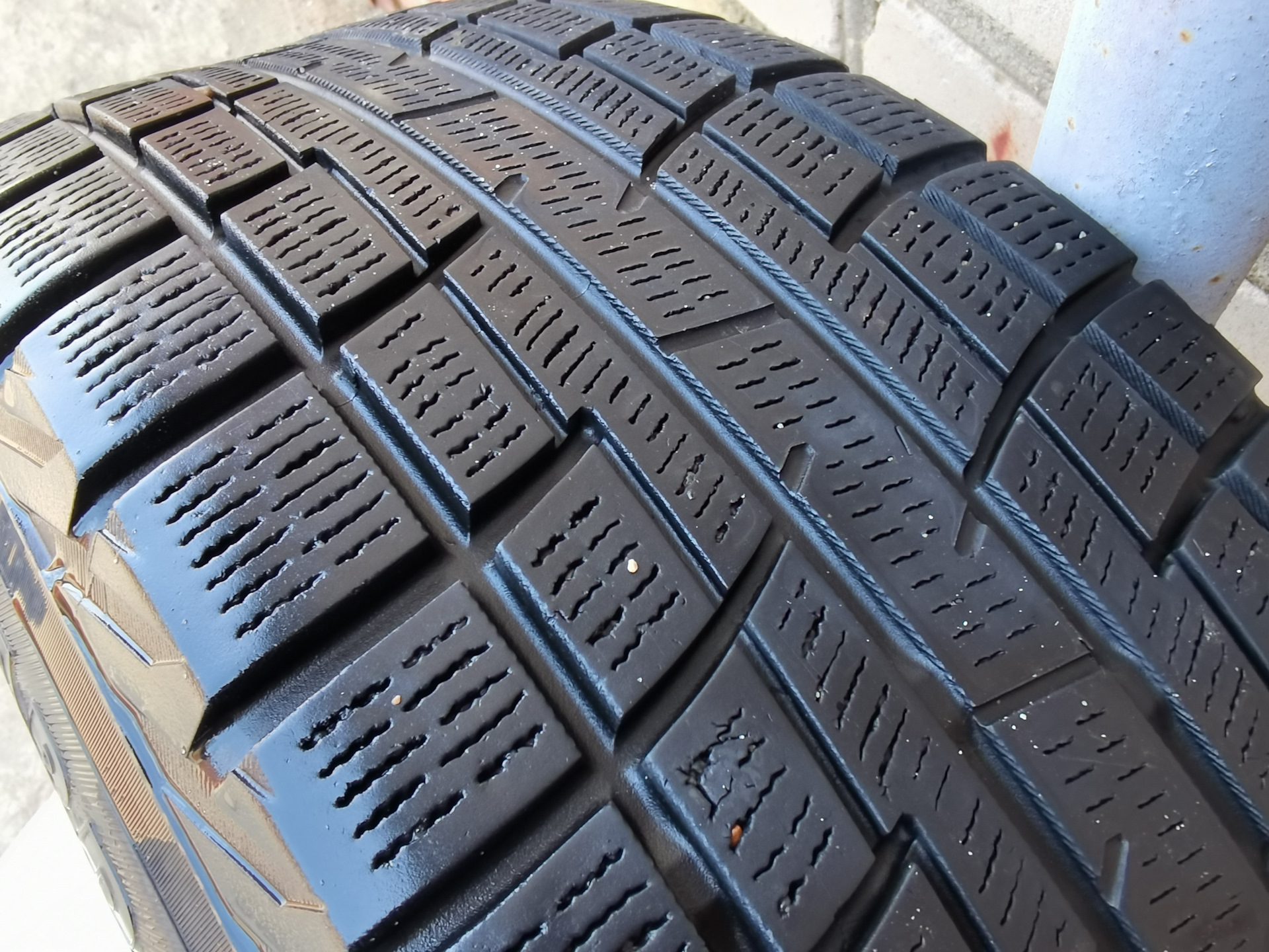 29 Шины зимние VIATTI Brina V-521 215/55 R16 93 T — Citroen C4 L, 1,6 л,  2013 года | шины | DRIVE2