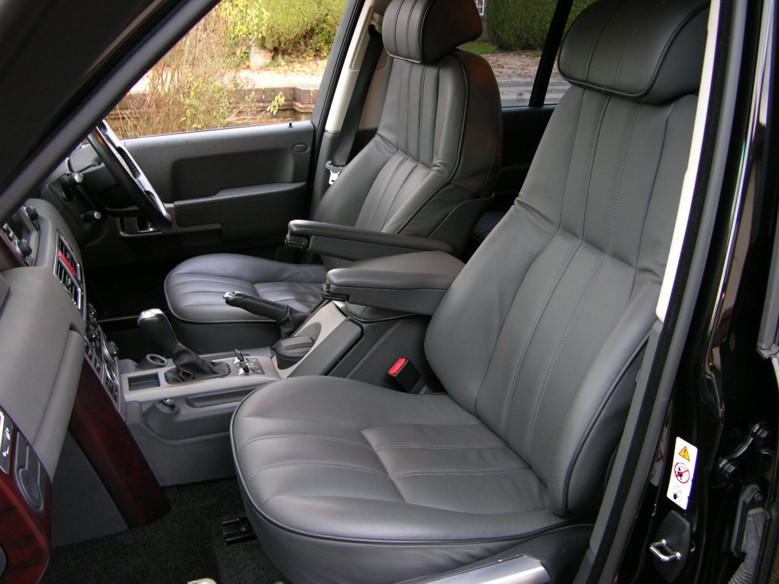 Сиденье range rover. Сидений range Rover 405. Range Rover Vogue 2006 салон. Сиденья range Rover 2003. Рендж Ровер 2003 сиденье.