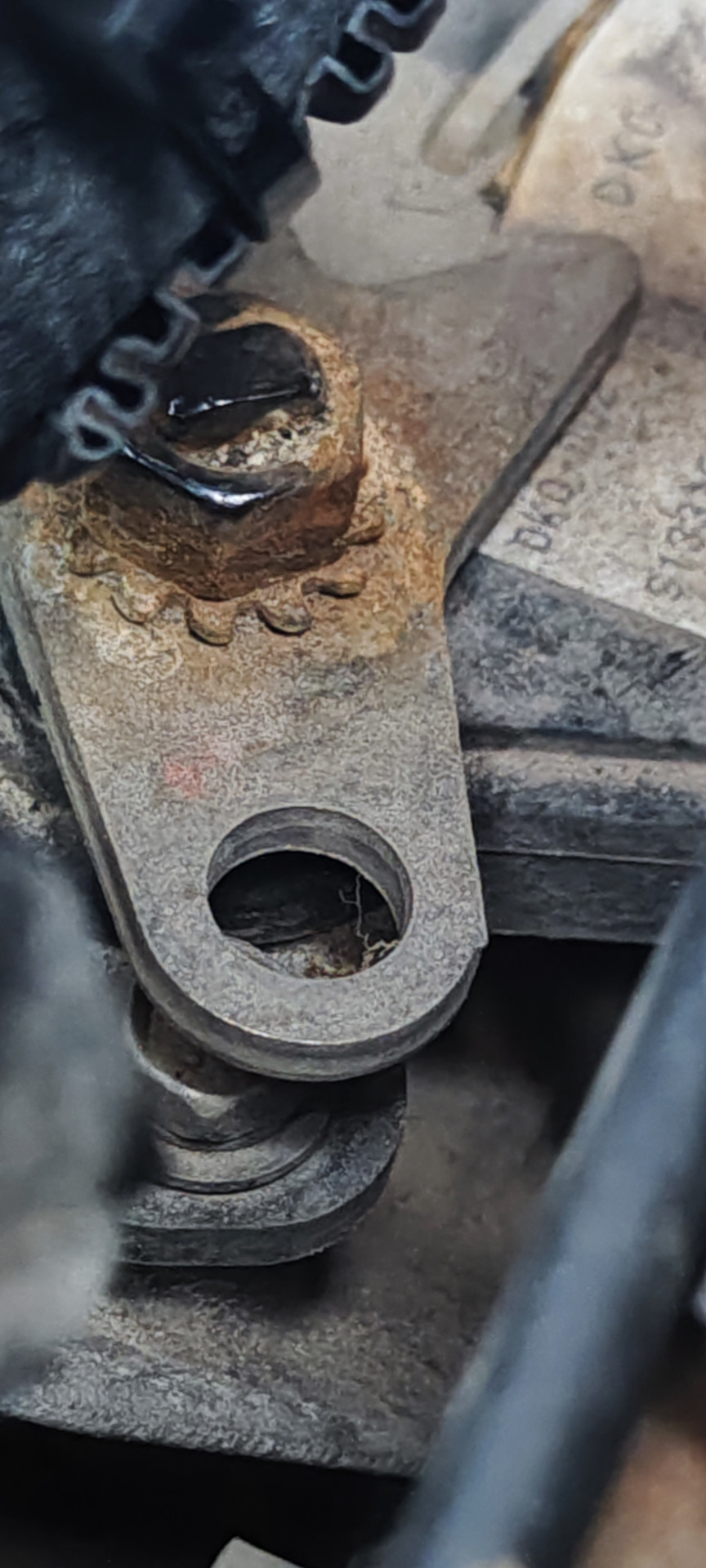 При срабатывании ESP перегорает предохранитель F21, машина не заводится ...