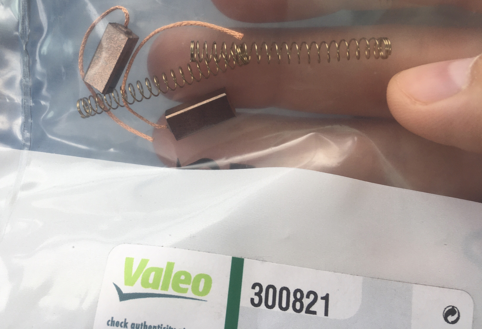 Valeo 300821 Щетки Генератора Купить В Екатеринбурге