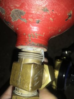 P8Yy5 7SNM8wQ32yJeN 6Y2mL4E 240 Как открутить вентиль на огнетушителе