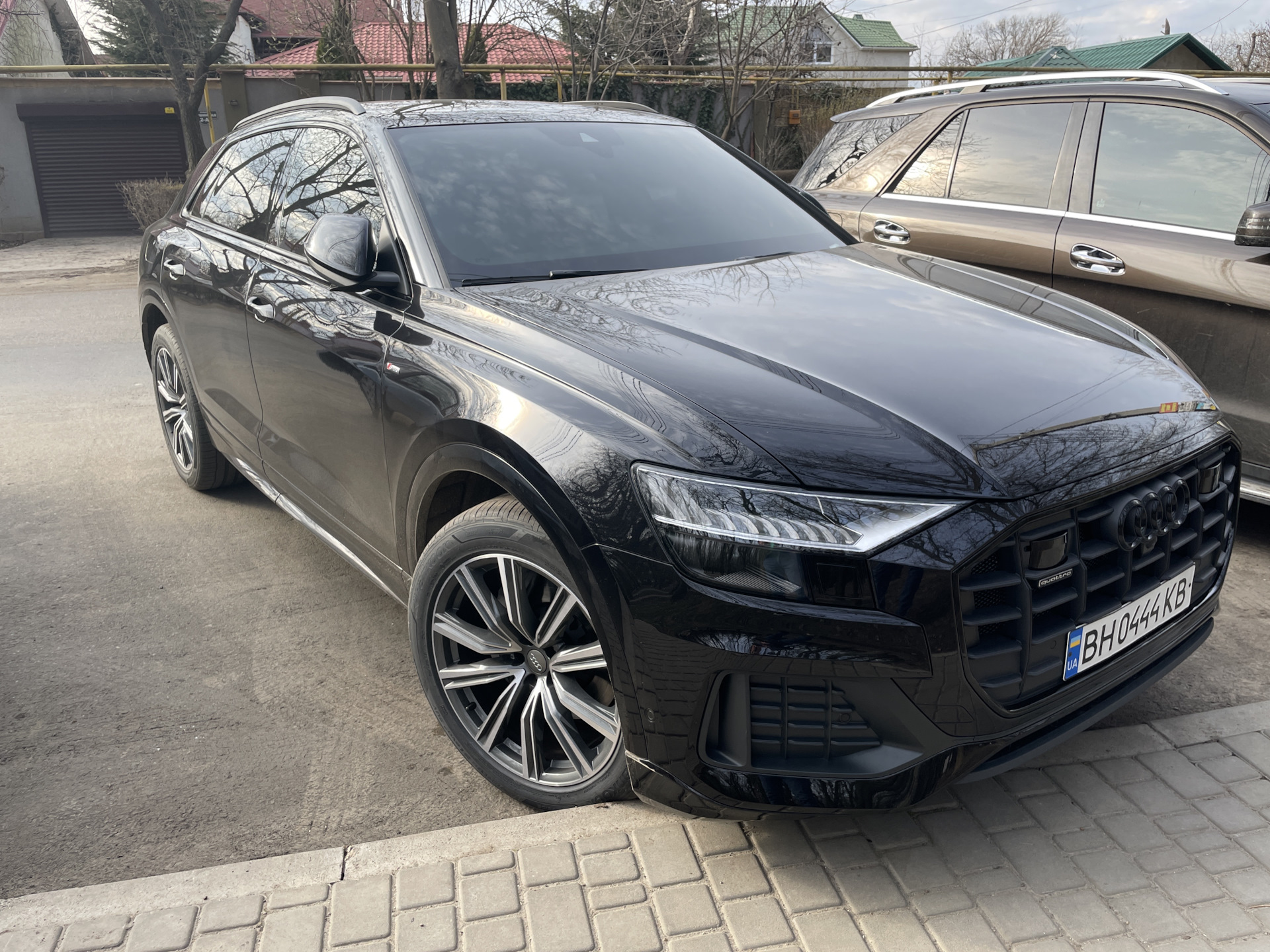 Pora Preobrazit I Zadnyuyu Chast Q8 Audi Q8 3 0 L 2019 Goda Na Drive2