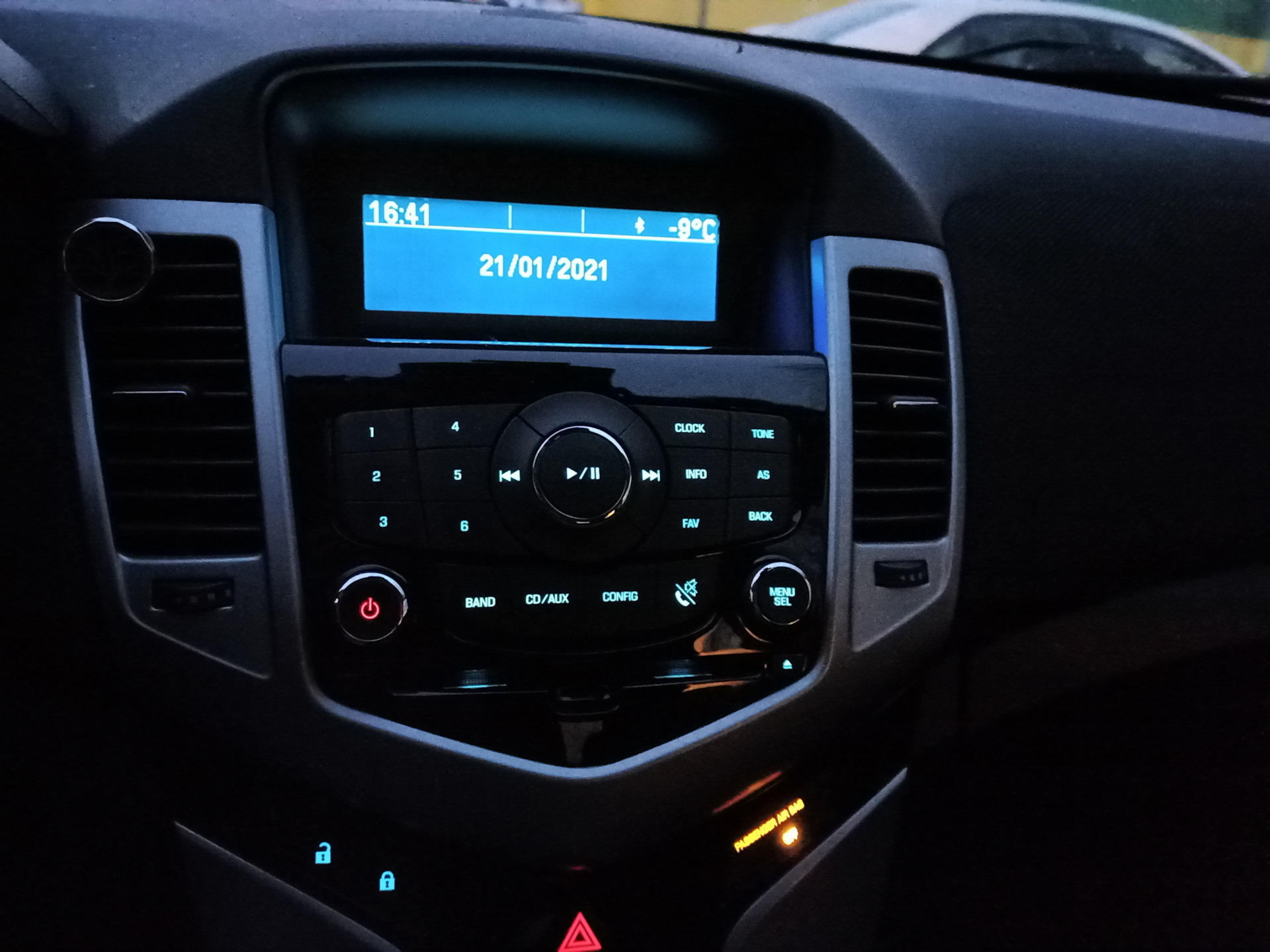 Перепрограммирование РАДИО американских авто GM под все FM частоты! — DRIVE2