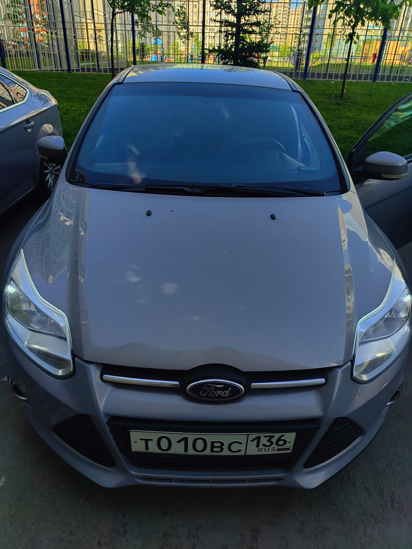 Лед лампы в биксеноновыу линзу и реснички — Ford Focus III Hatchback, 1 ...