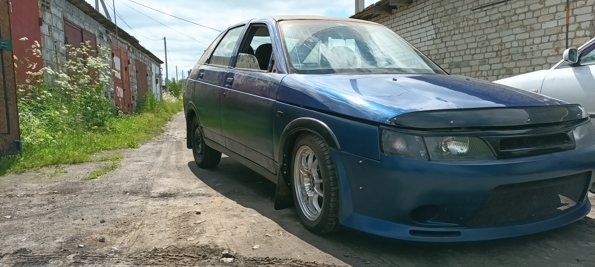 Прямиком из спячки — Lada 2112, 1,5 л, 2001 года | плановое ТО | DRIVE2