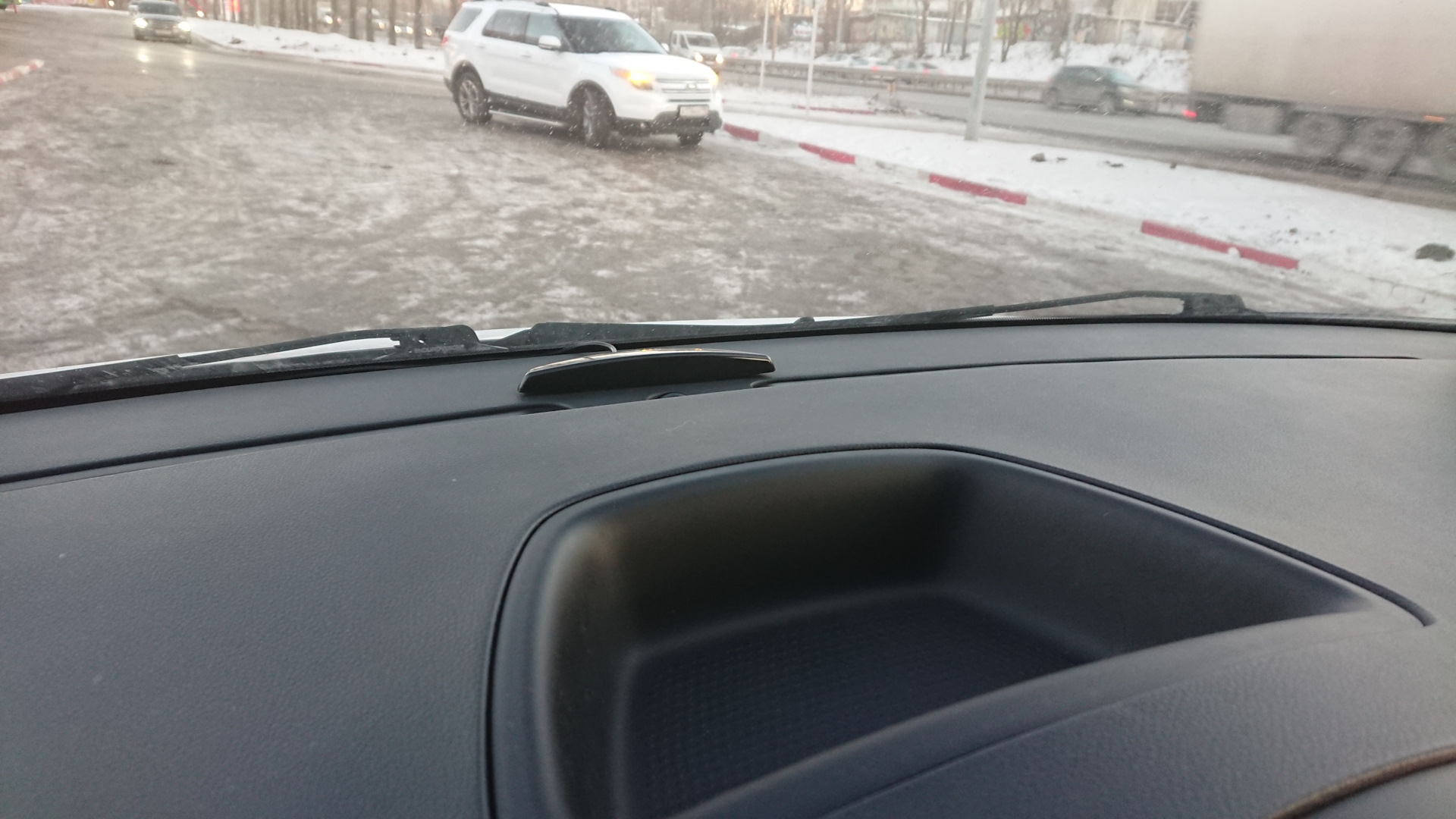 Установка парктроника вперёд. Парктроник с экраном + штатные сенсоры ...