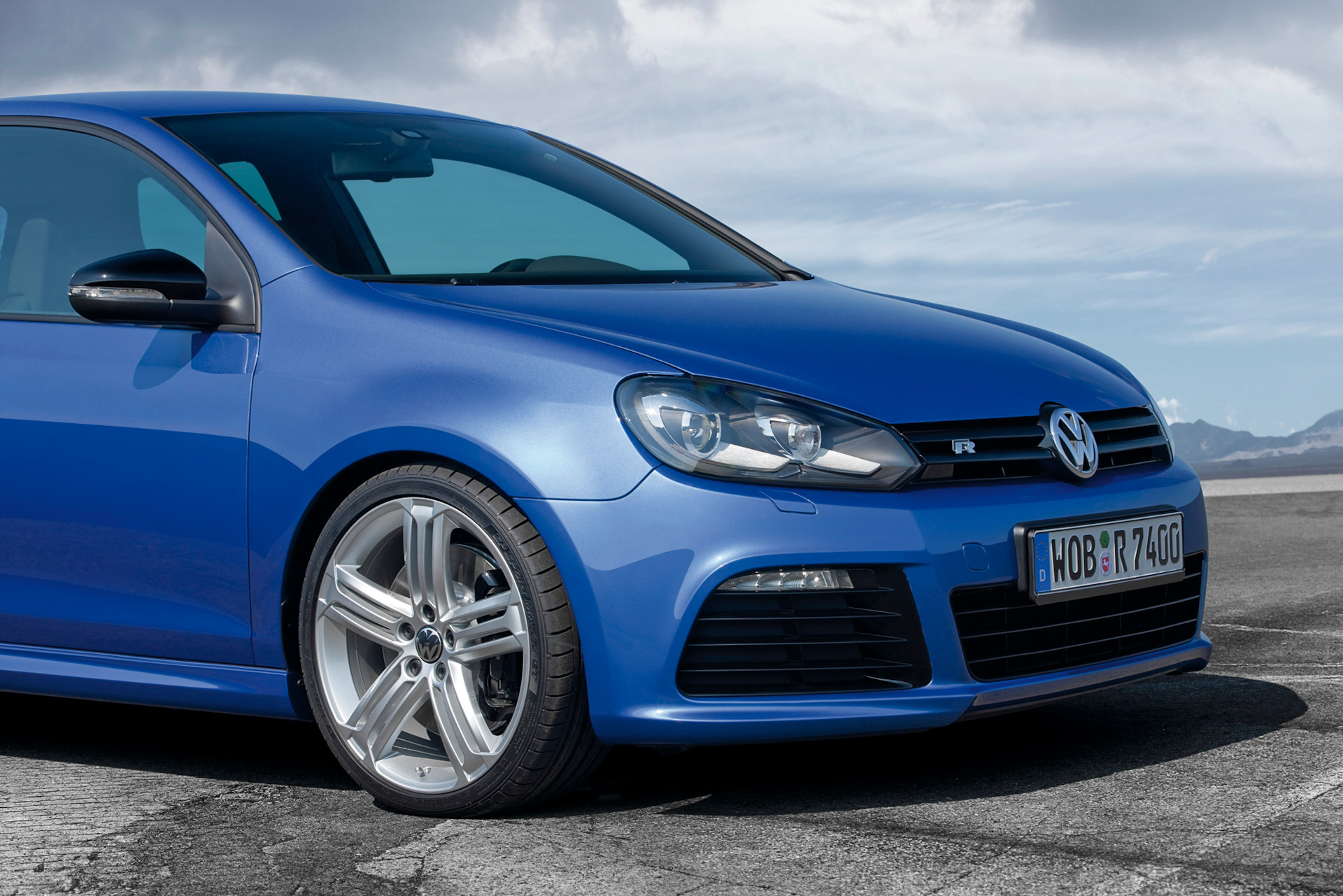 Фольксваген гольф. VW Golf 6 r. VW Golf r mk6. VW Golf r 2010. Golf mk6 r20.