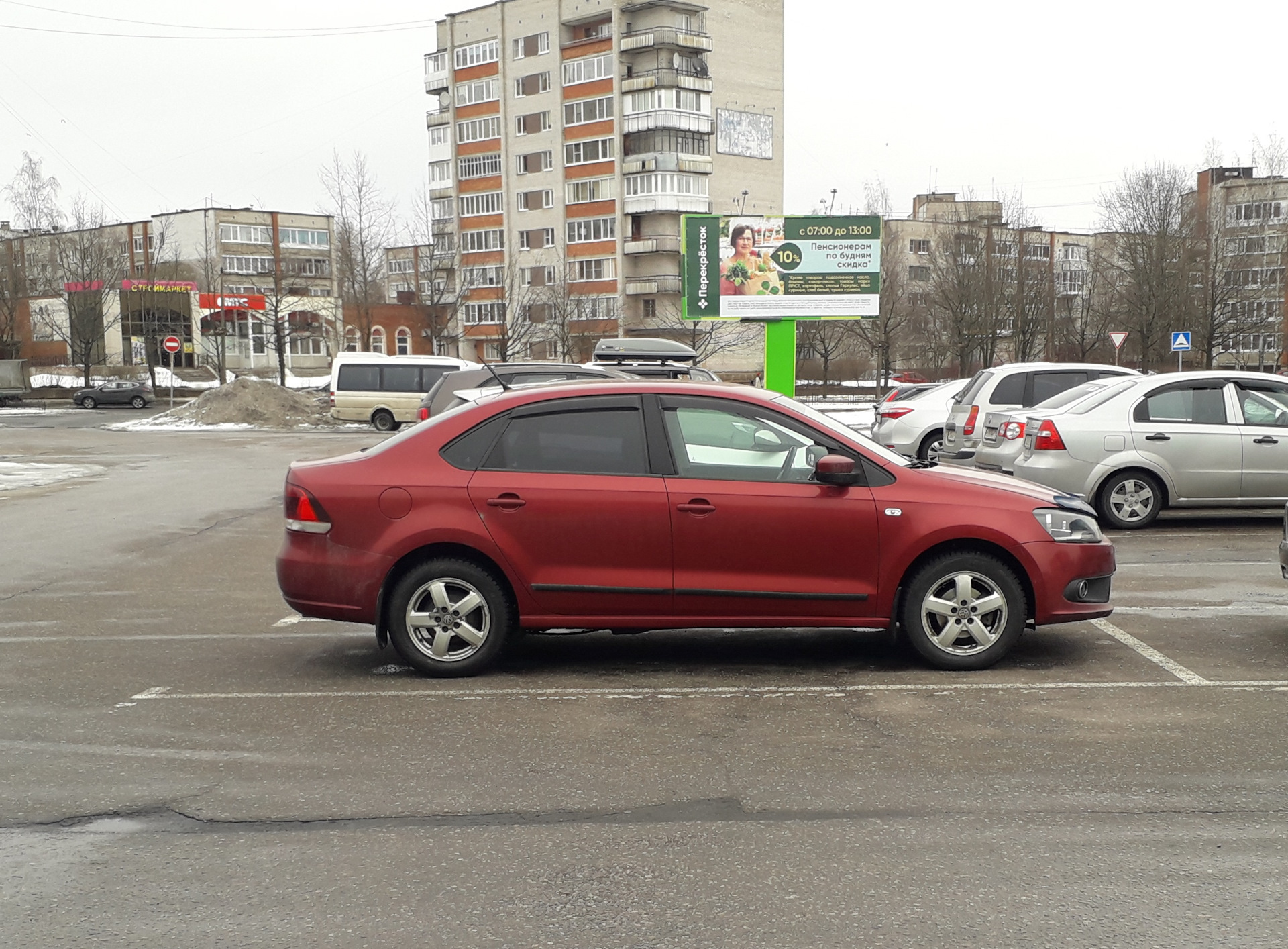 "Прошел год" LESJOFORS 4295034 — Volkswagen Polo Sedan, 1,6 л, 2019 ...