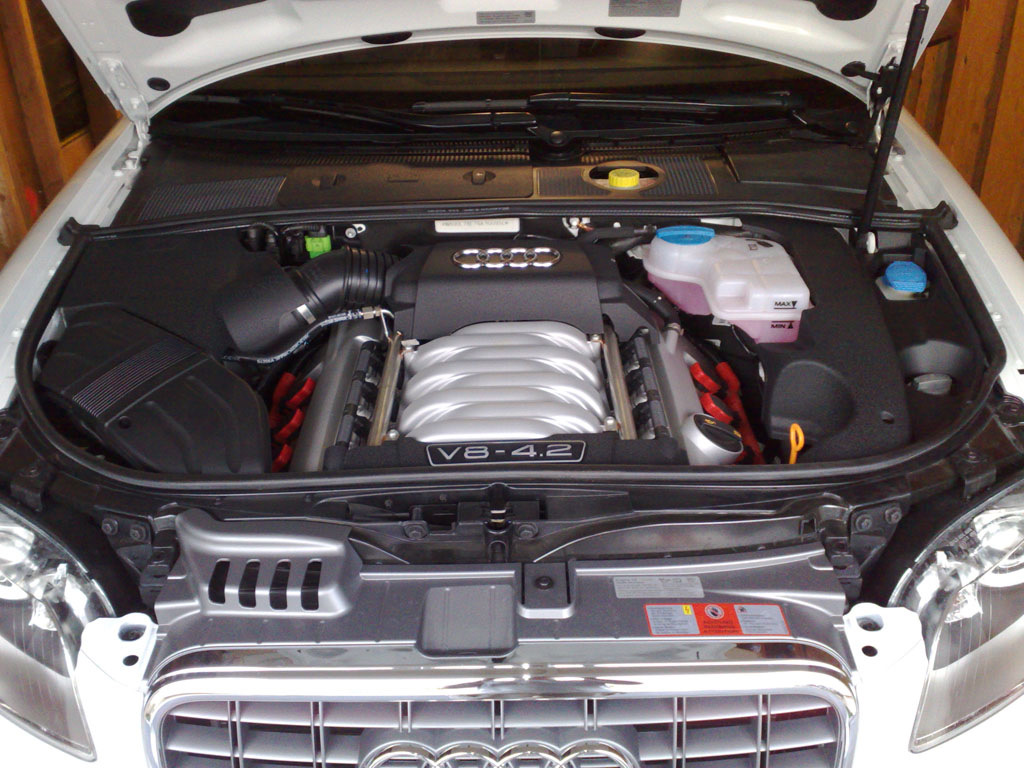 A4 b7 двигатели. Audi rs4 engine. 8e0 103 927 e01c. 8e0103927f. 4b0 103 927.