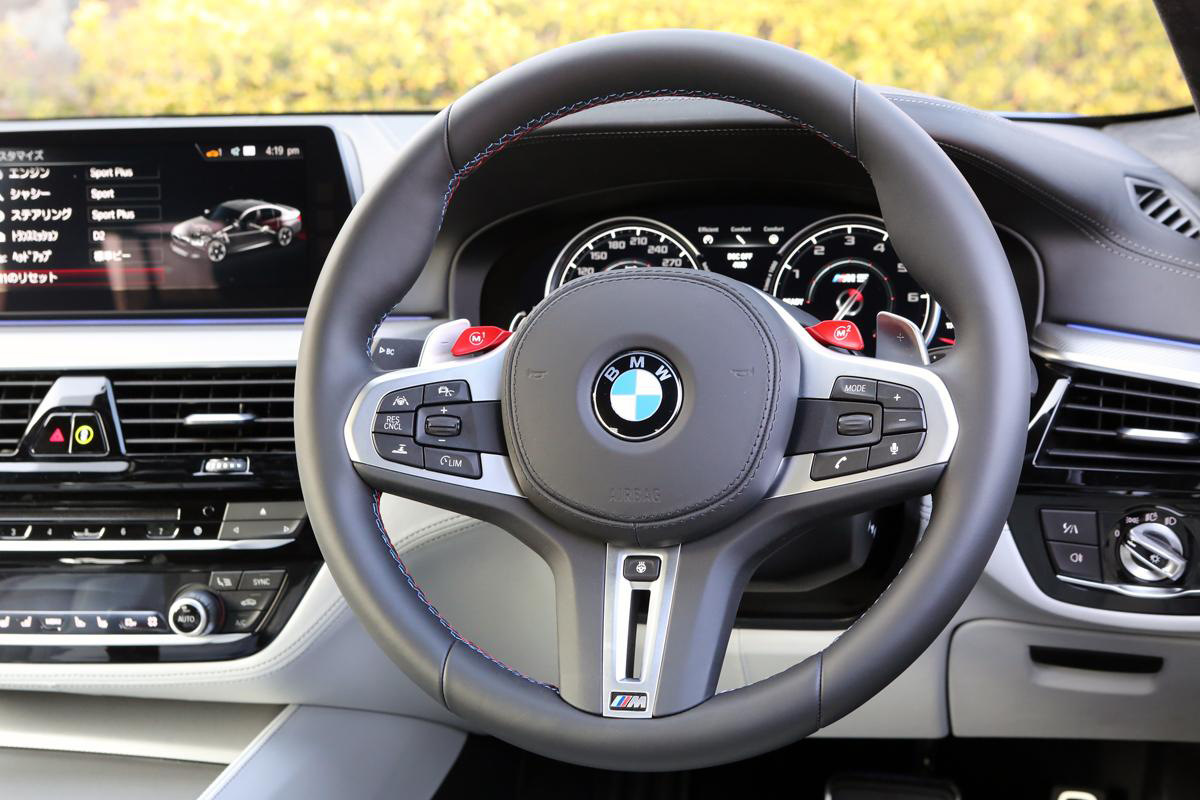 BMW m5 dashboard