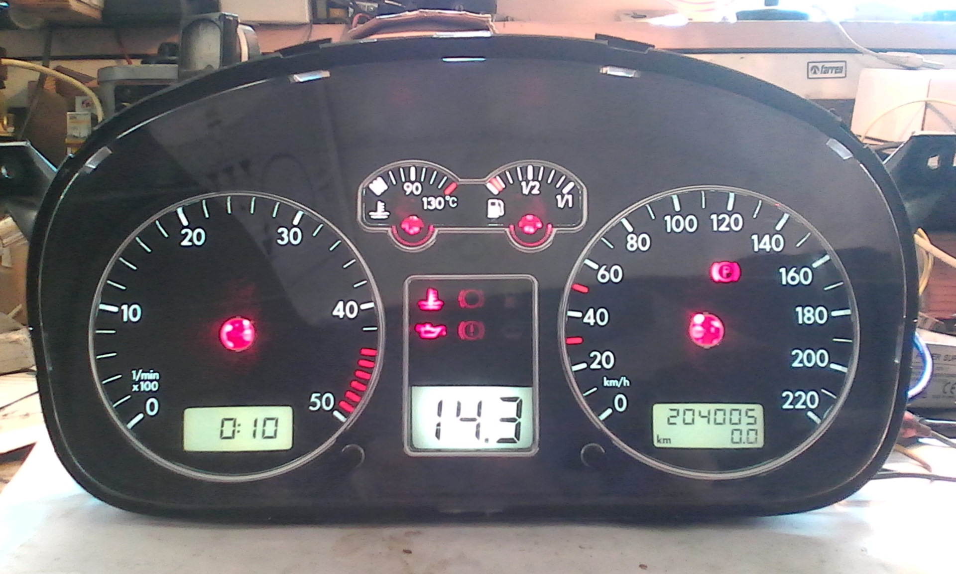 Новая панель приборов — Volkswagen Transporter T4, 2,4 л., 1996 года ...