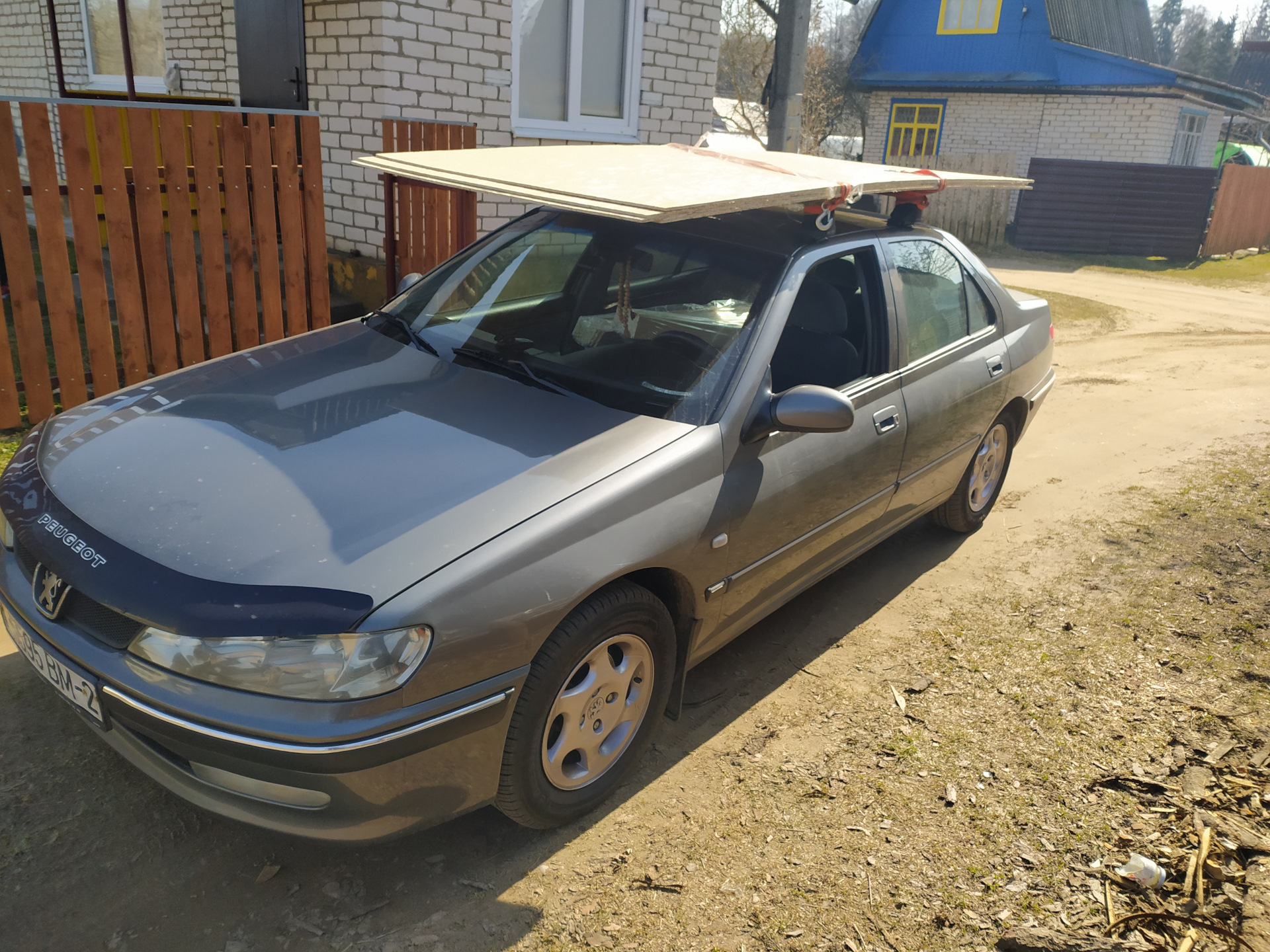 Оригинальный багажник на крышу Пежо 406(дуги) — Peugeot 406, 1,8 л, 1997  года | аксессуары | DRIVE2