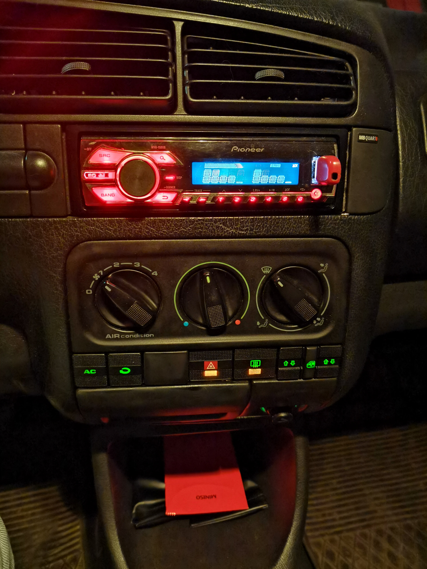 Кнопка аварийки + мелочи для зимы — Volkswagen Golf Mk3, 1,9 л, 1995 ...